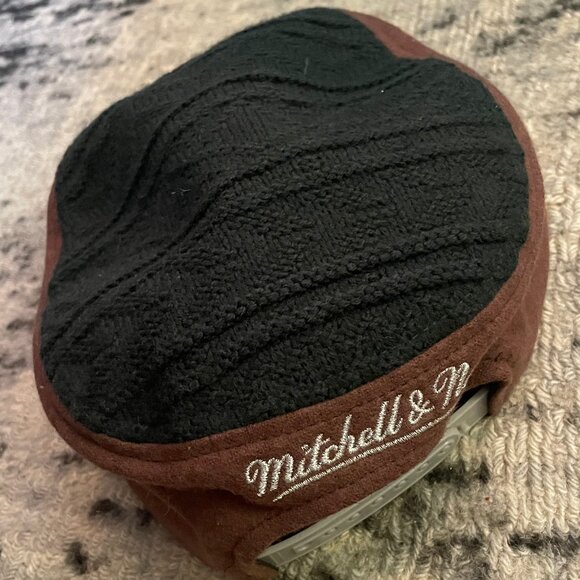 Mitchell & Ness Brooklyn Nets five panel limited edition hat - Picture 2 of 3